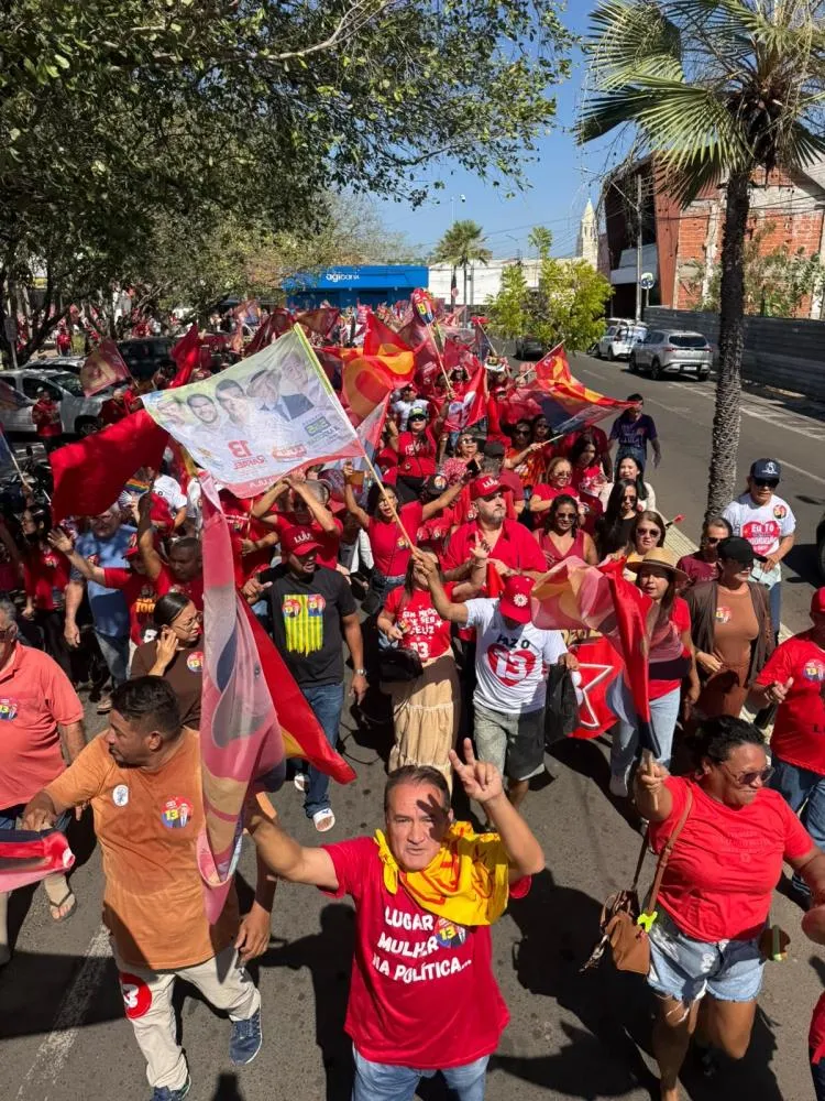 Caminhada em apoio à reeleição de Lula reúne apoiadores em Campo Maior